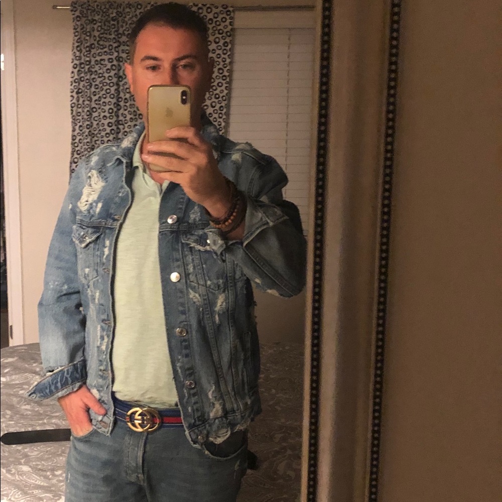 Meet your Posher, Greg